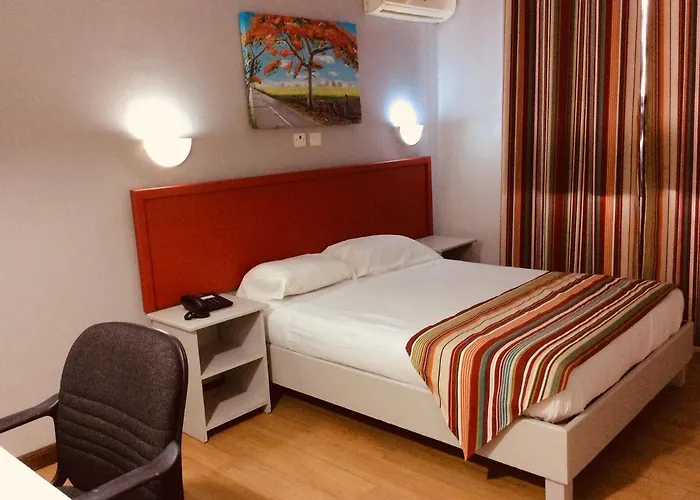 Champ De Mars B&B